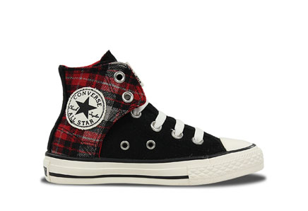 black plaid converse