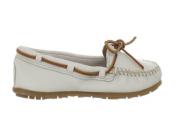 Minnetonka Women's Boat Mocassin Off white 611S/OFW